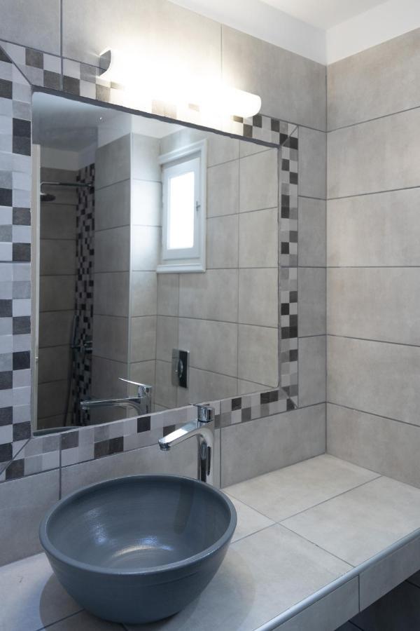 White Lily Suites & Lofts - Adults Only 16 Plus Perissa Exterior foto